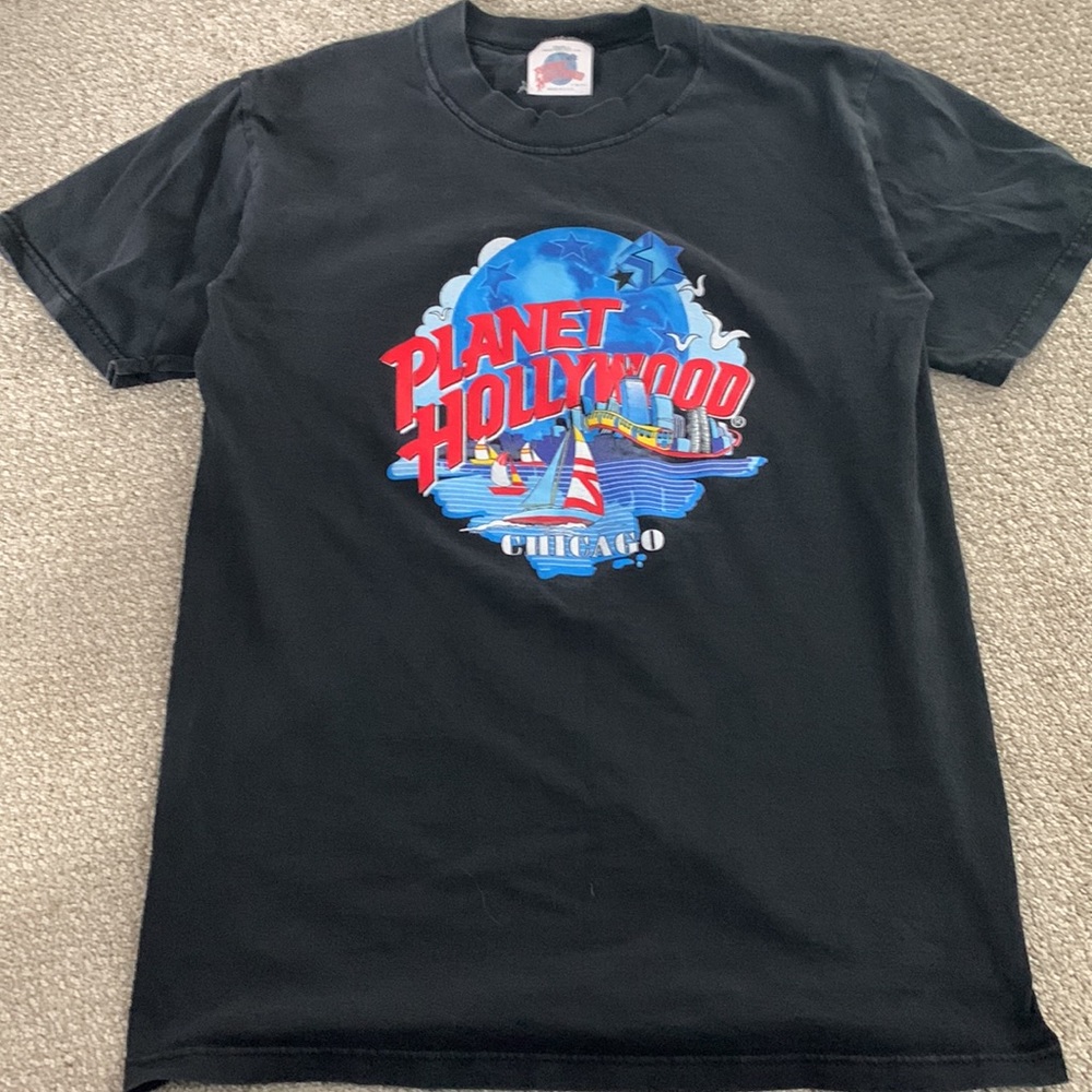 Vintage 1991 planet Hollywood t shirt, size small/medium